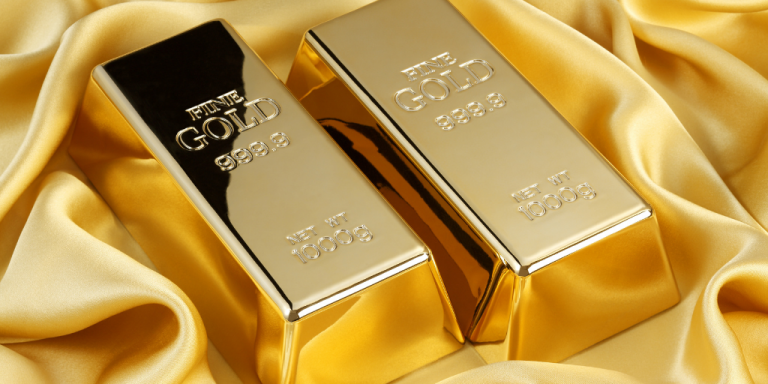 Gold Prices Near New Record Levels as the UK Crashes into Recession