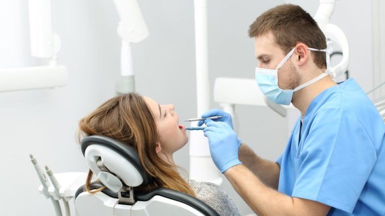 Top 3 Reasons to See Your Dentist Regularly