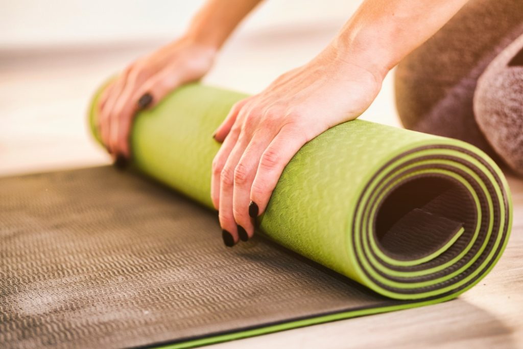 Some Tips on How to Choose A Perfect Yoga Mat
