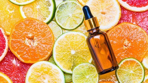 What to Know About Vitamin C Serum for Acne