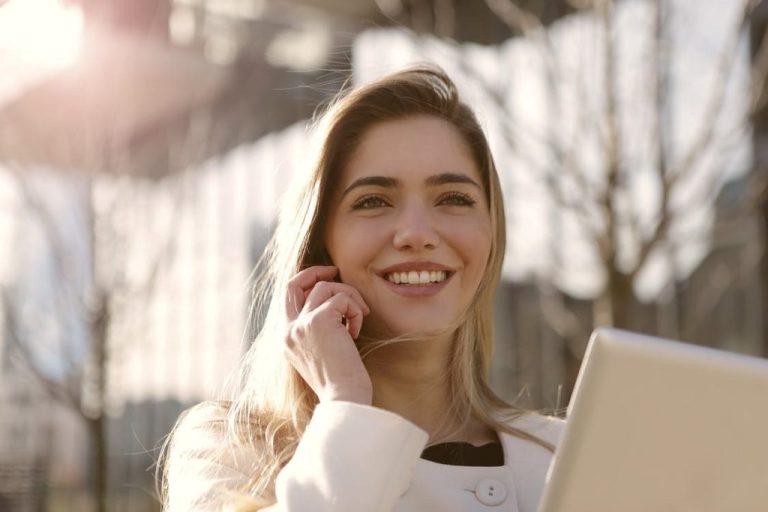 Free International Calling: 6 Apps That Make it Easy