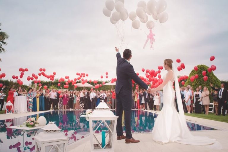 Read This Before You Plan Your Wedding Entertainment Evening