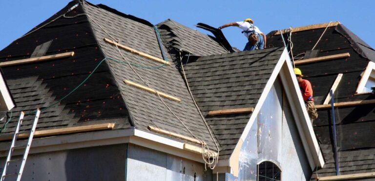 Things to keep in mind while getting a new roof installed by roofing contractors in Boston