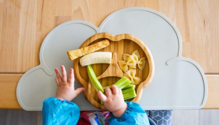 Balanced nutrition: Healthy snacks for toddlers